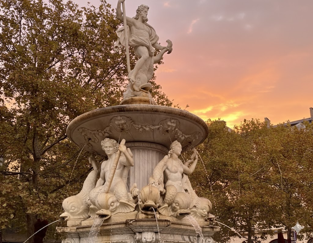 Heart of Bastide: Carnot Square
