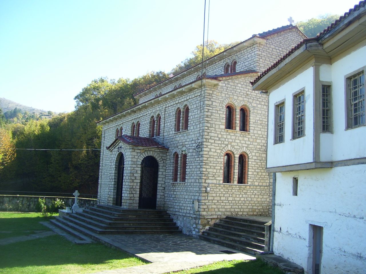 Agios Nikolaos Monastery: Oasis of Peace