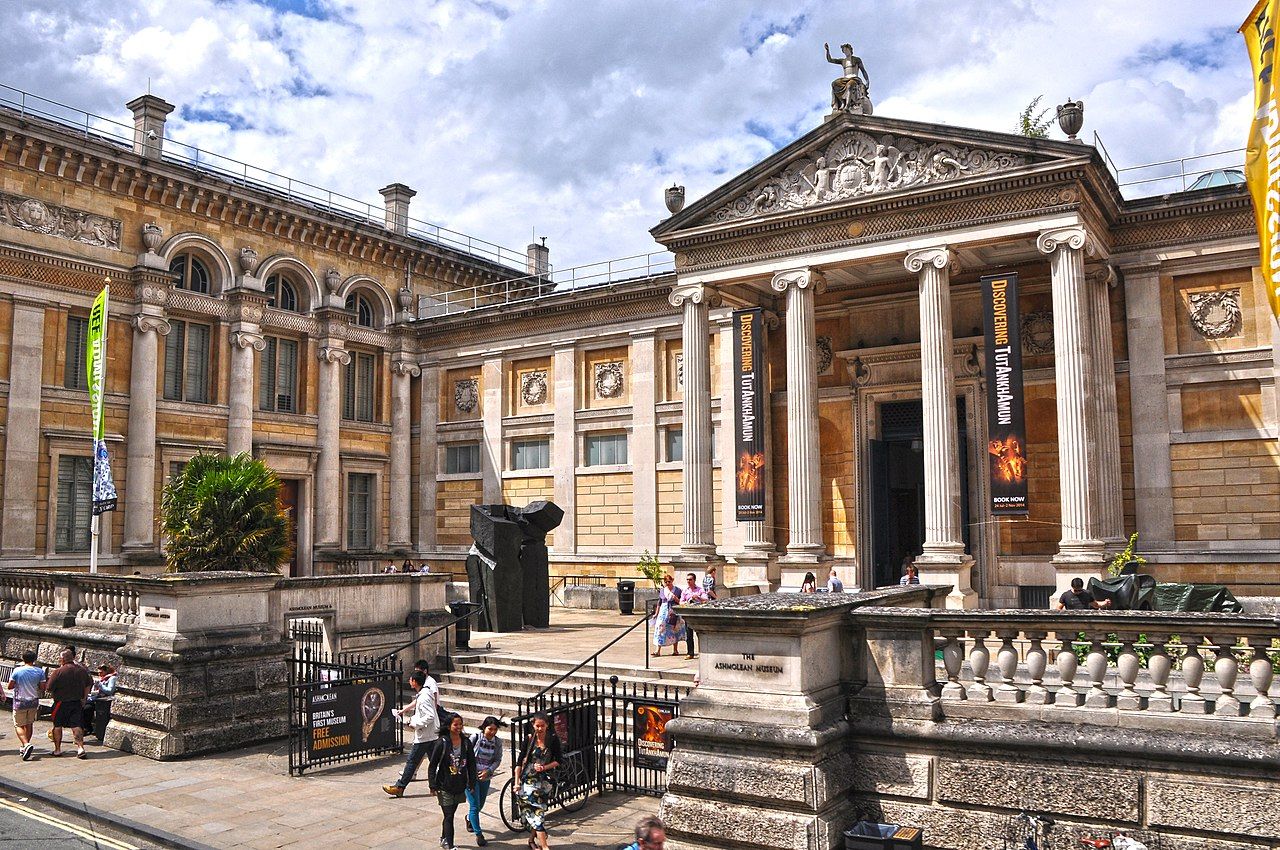 Ashmolean Museum: The First Museum in the World